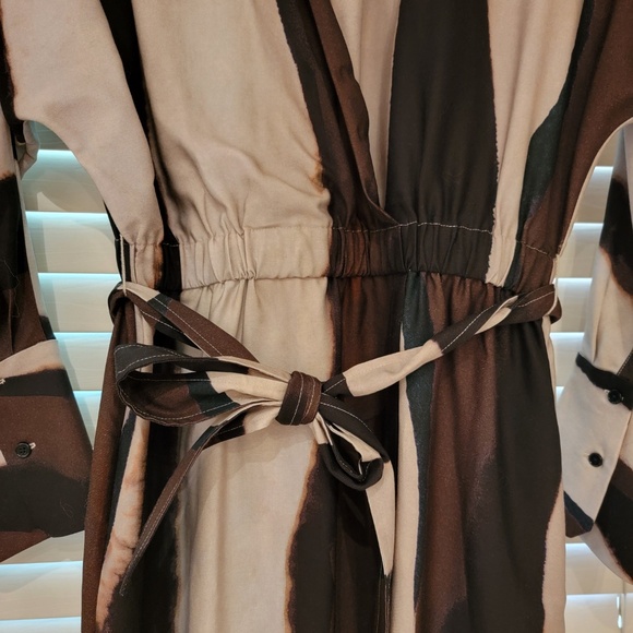 Banana Republic TENCEL™ Long Sleeve Midi Dress Size Small Neutral Print NWOT NEW - Picture 4 of 6